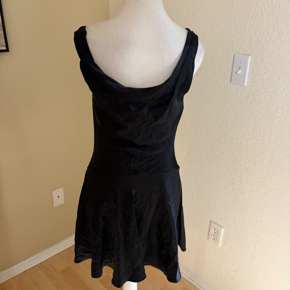 REFORMATION Reformation Kalmia Silk Mini Dress Cow Neck Asymmetrical Size XS - Picture 5 of 9